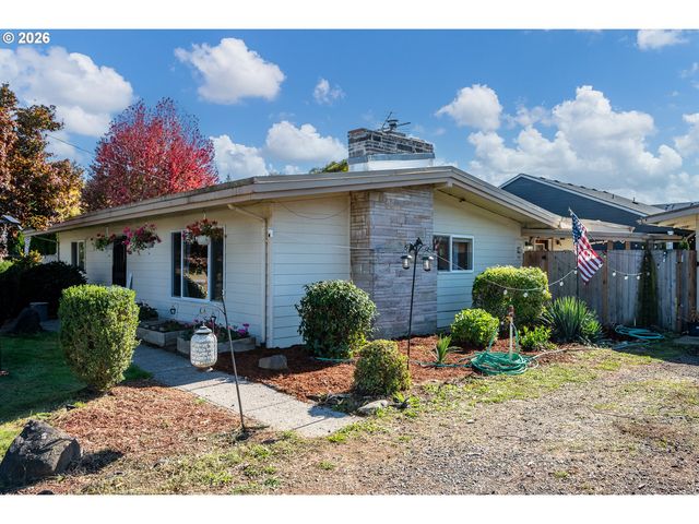 3344 Se HILLYARD Rd, Gresham, OR 97080