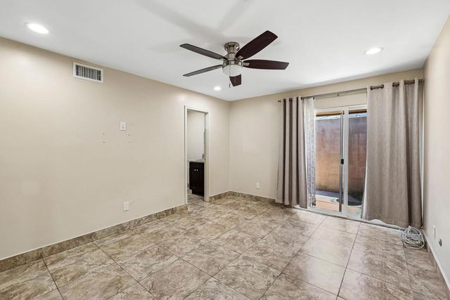 559 Oakdale 3, El Cajon, CA 92021