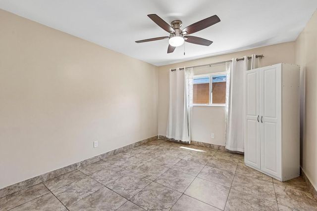 559 Oakdale 3, El Cajon, CA 92021