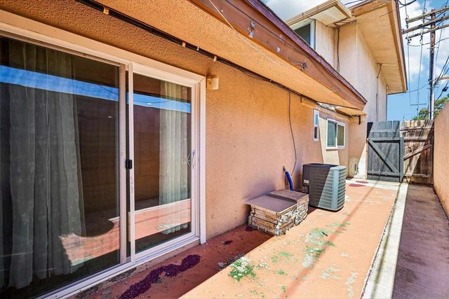 559 Oakdale 3, El Cajon, CA 92021