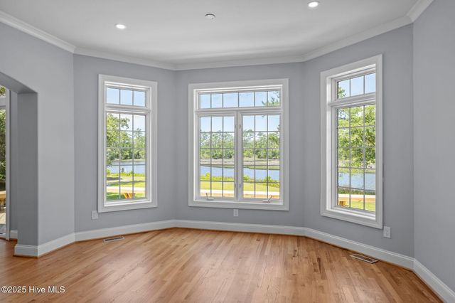 421 Old Swansboro Road, Newport, NC 28570