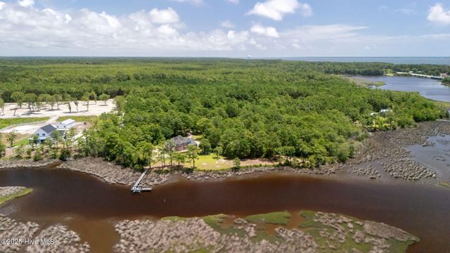 421 Old Swansboro Road, Newport, NC 28570