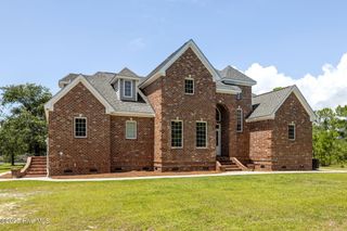 421 Old Swansboro Road, Newport, NC 28570