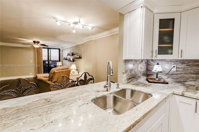 1600 S Ocean Dr 10C, Hollywood, FL 33019