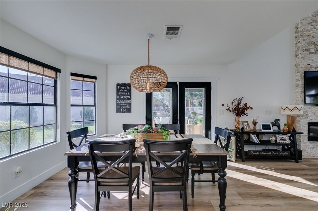 Image 16 of property listing at 5269 Crooked Valley Drive, Las Vegas, NV 89149