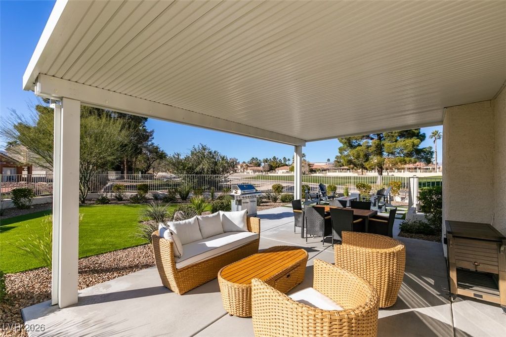 Image 7 of property listing at 5269 Crooked Valley Drive, Las Vegas, NV 89149