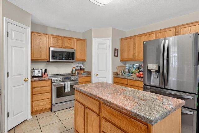 600 BRIARCLIFF ROAD, Eustis, FL 32726