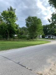 25891 Ballard Street, Harrison Charter Township, MI 48045