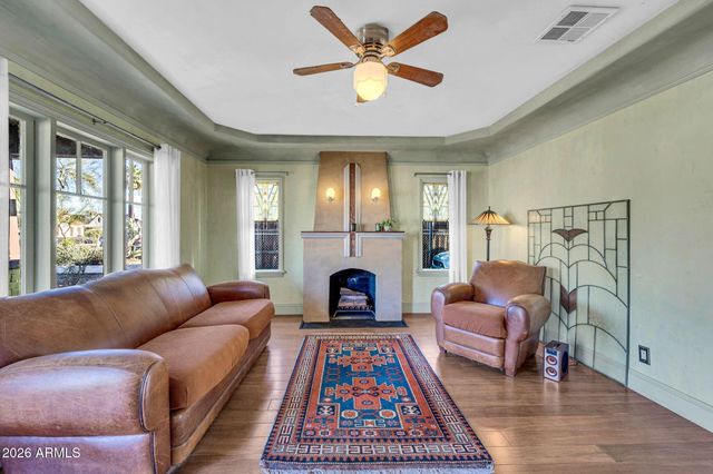 1813 E WILLETTA Street, Phoenix, AZ 85006