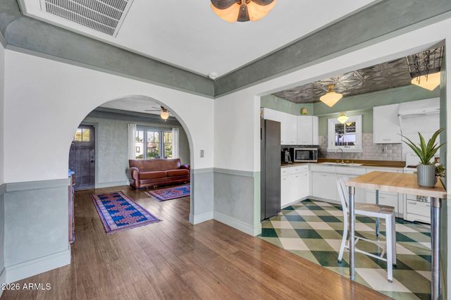 1813 E WILLETTA Street, Phoenix, AZ 85006