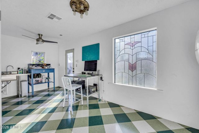 1813 E WILLETTA Street, Phoenix, AZ 85006