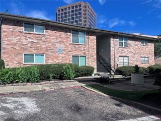 8087 Meadow Road 228, Dallas, TX 75231