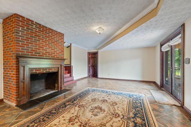 60 Township Road 1363, Chesapeake, OH 45619
