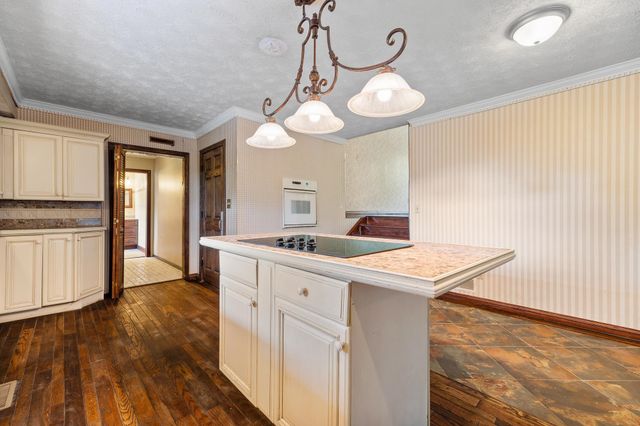 60 Township Road 1363, Chesapeake, OH 45619