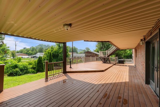 60 Township Road 1363, Chesapeake, OH 45619
