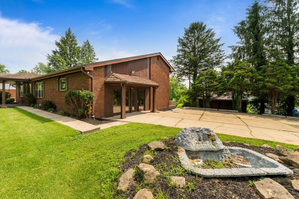 60 Township Road 1363, Chesapeake, OH 45619