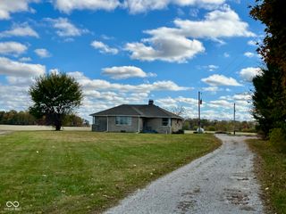 3 E County Road 900 N, Lizton, IN 46149