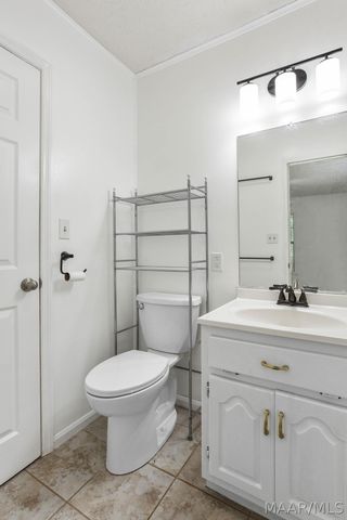200 Mae Street, Clanton, AL 35045