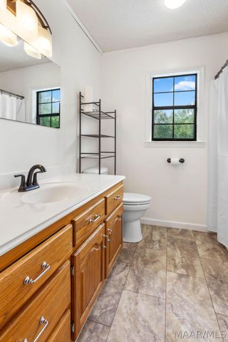 200 Mae Street, Clanton, AL 35045