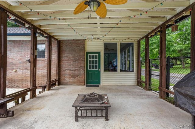 200 Mae Street, Clanton, AL 35045