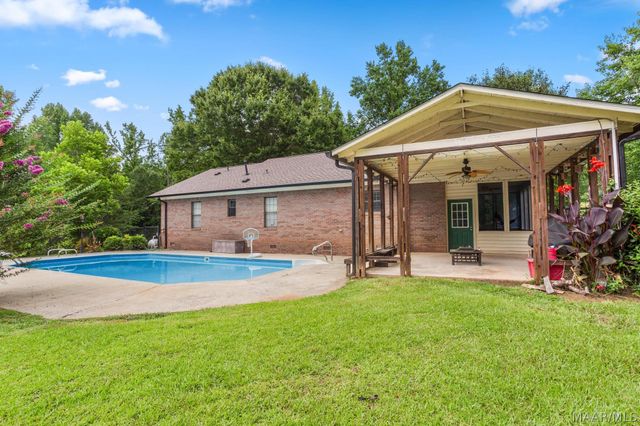 200 Mae Street, Clanton, AL 35045