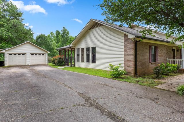 200 Mae Street, Clanton, AL 35045