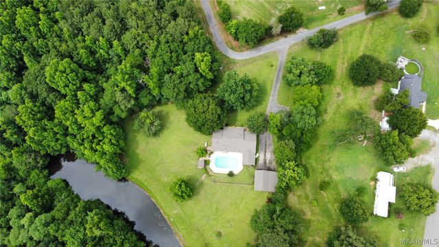 200 Mae Street, Clanton, AL 35045