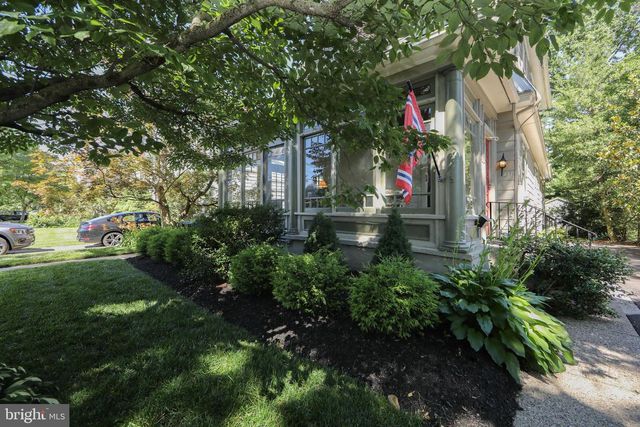 237 RHOADS AVE, Haddonfield, NJ 08033