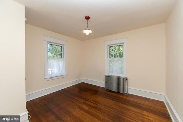237 RHOADS AVE, Haddonfield, NJ 08033