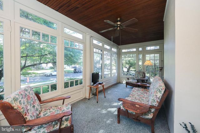 237 RHOADS AVE, Haddonfield, NJ 08033