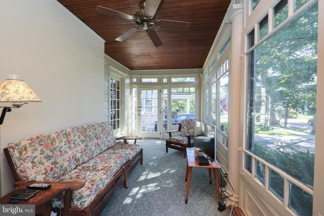 237 RHOADS AVE, Haddonfield, NJ 08033