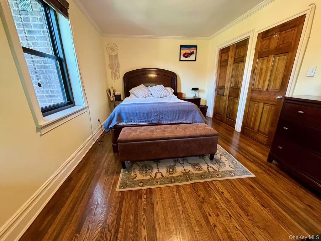 211-05 75th Ave 3D, Bayside, NY 11364 — photo 3
