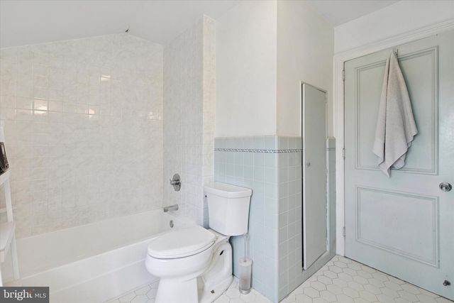 740 GERMANTOWN PIKE, Lafayette Hill, PA 19444