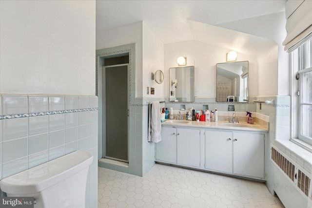 740 GERMANTOWN PIKE, Lafayette Hill, PA 19444