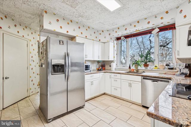 740 GERMANTOWN PIKE, Lafayette Hill, PA 19444