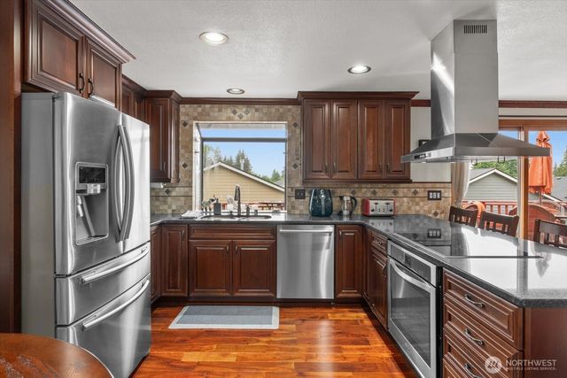 5521 127th Place SE, Snohomish, WA 98296