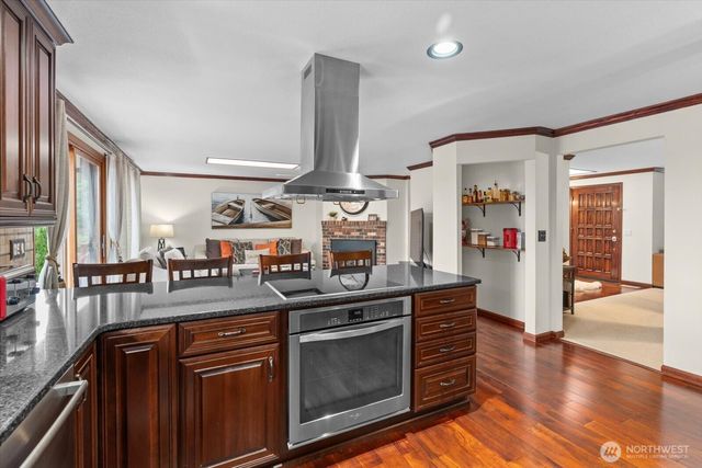 5521 127th Place SE, Snohomish, WA 98296