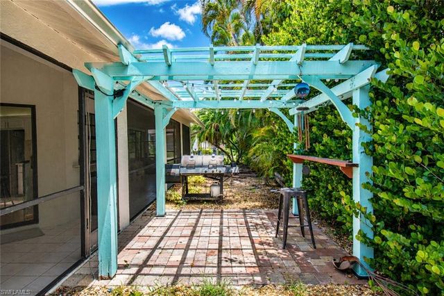 10791 Highland AVE, Fort Myers, FL 33966