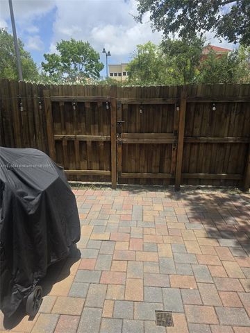 991 NE 30th AVE 991, Homestead, FL 33033