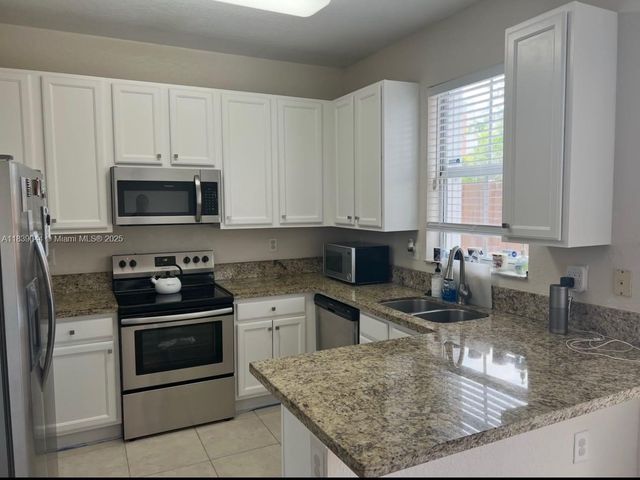 991 NE 30th AVE 991, Homestead, FL 33033