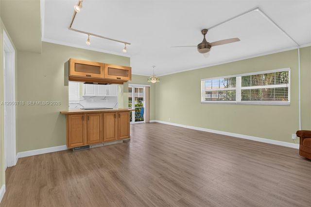 708 SE 7th Avenue 8, Pompano Beach, FL 33060