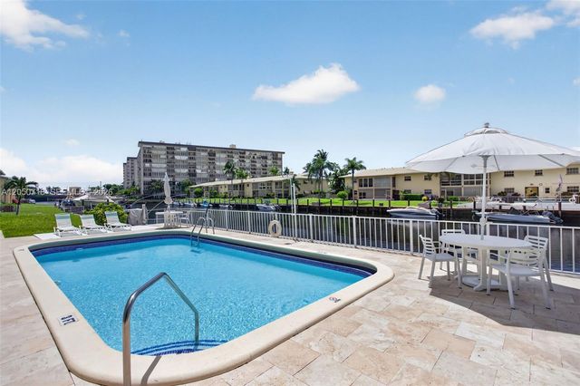 708 SE 7th Avenue 8, Pompano Beach, FL 33060