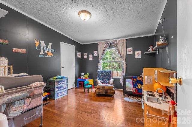 19 Brandon Lane, Weaverville, NC 28787