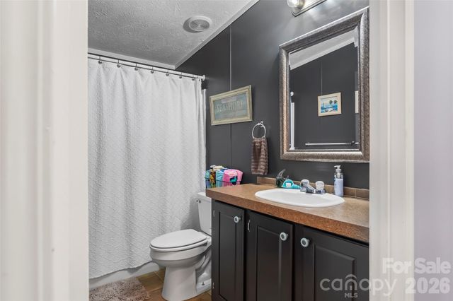 19 Brandon Lane, Weaverville, NC 28787