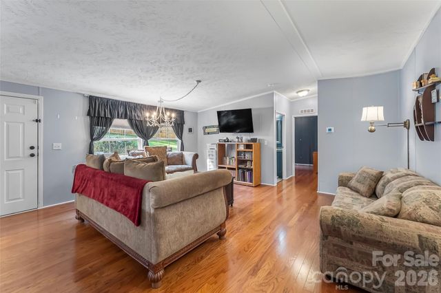 19 Brandon Lane, Weaverville, NC 28787