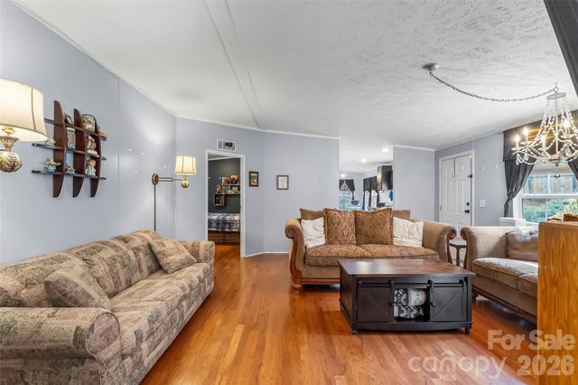 19 Brandon Lane, Weaverville, NC 28787