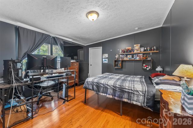 19 Brandon Lane, Weaverville, NC 28787
