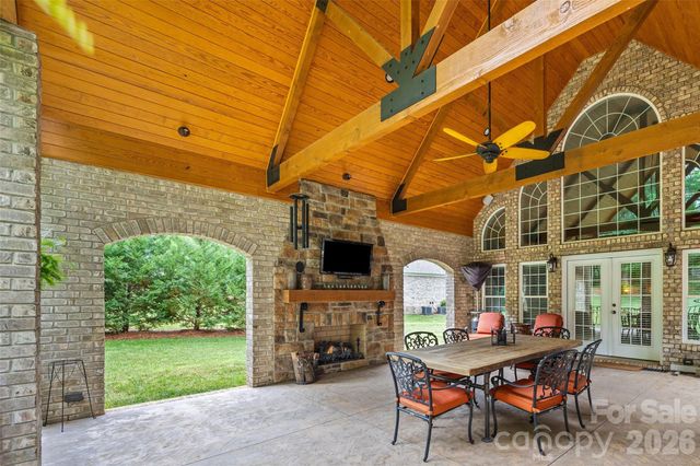 222 Lord Dunluce Street, Rock Hill, SC 29732