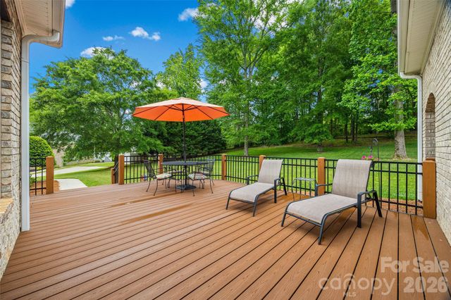 222 Lord Dunluce Street, Rock Hill, SC 29732