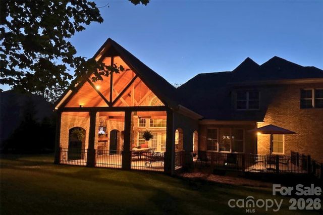 222 Lord Dunluce Street, Rock Hill, SC 29732
